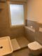Erstbezug nach Sanierung! Helle und geräumige 1,5 Zimmerwohnung mit Parkett! - Badezimmer
