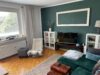 Schöne 2,5 Zimmerwohnung mit Süd/Westbalkon und Parkett am Sonnenschein! - Wohnzimmer