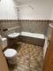 Schöne 2-Zimmer Stadtwohnung mit Parkett und Balkon! - Badezimmer