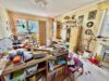 großzügige ETW mit Sonnenbalkon! - Wohnzimmer